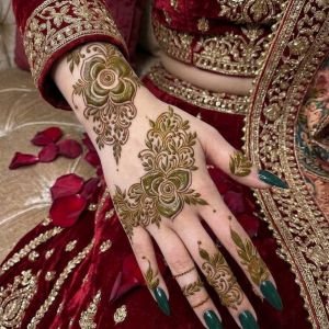 Medium Hand Stencil